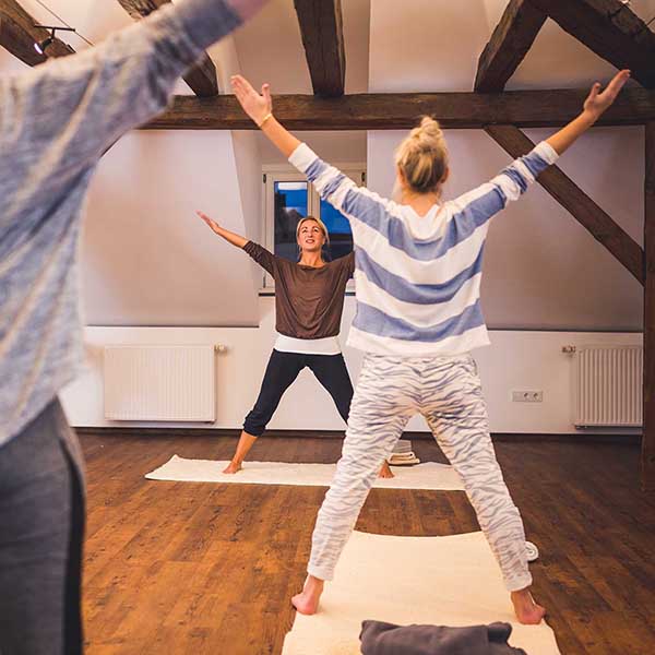 Die Rostscheune ist ideal für Yoga Kurse und andere Aktivitäten